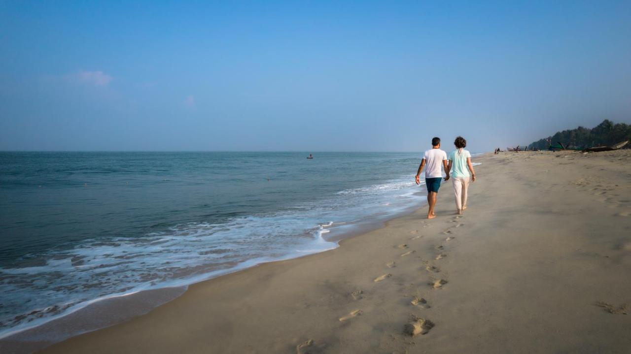 Amritara A Beach Symphony Марарикулам Екстериор снимка