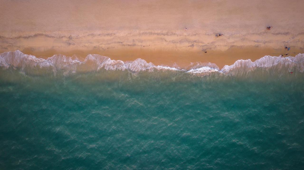 Amritara A Beach Symphony Марарикулам Екстериор снимка